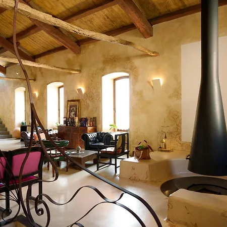 Casa Baladin Di Charme E Agronidi Dell'open Garden * Piozzo