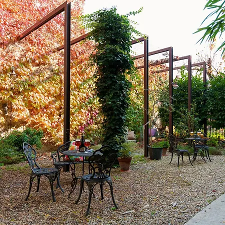 Guest house Casa Baladin Di Charme E Agronidi Dell'open Garden