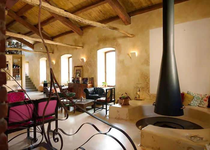 Casa Baladin Di Charme E Agronidi Dell'open Garden * Piozzo