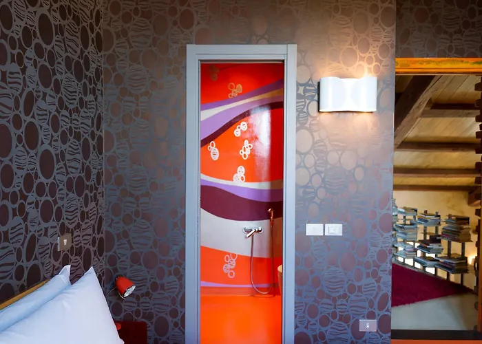 Affittacamere Casa Baladin Di Charme E Agronidi Dell'open Garden Piozzo